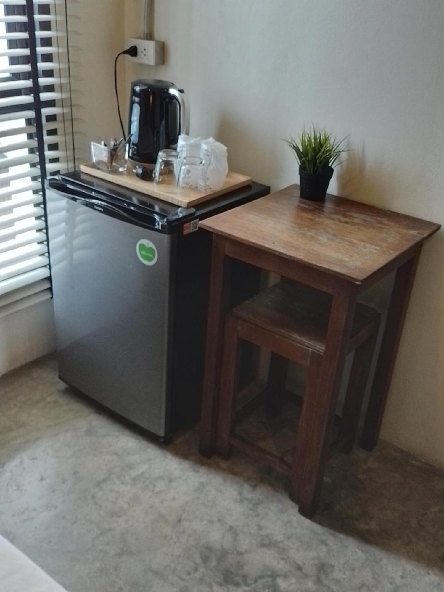 Udee Bangkok Hostel Zewnętrze zdjęcie