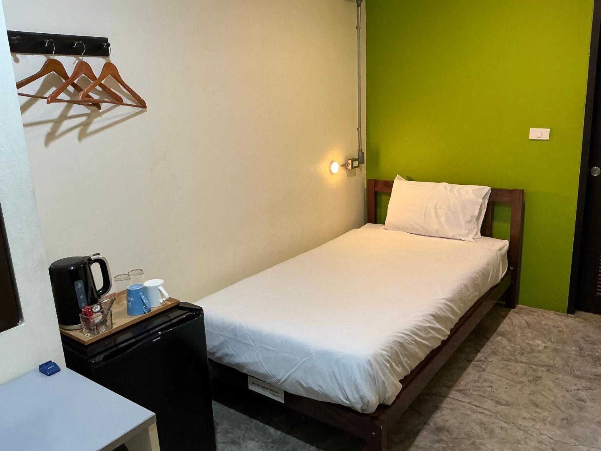 Udee Bangkok Hostel Zewnętrze zdjęcie